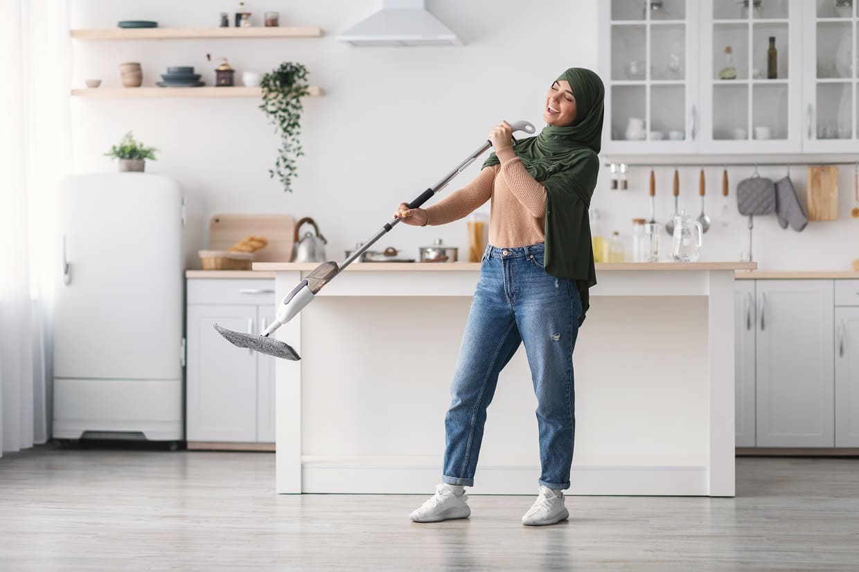 The Benefits of Regular House Cleaning for a Healthier Home